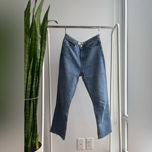 TOPSHOP | Raw Hem Straight Leg Jeans W28 L30